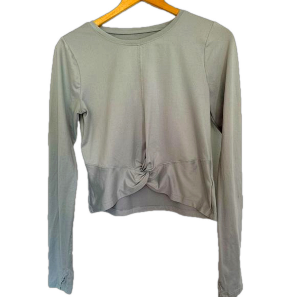 Freely Front Twist Long Sleeved Shirt with Thumb Holes